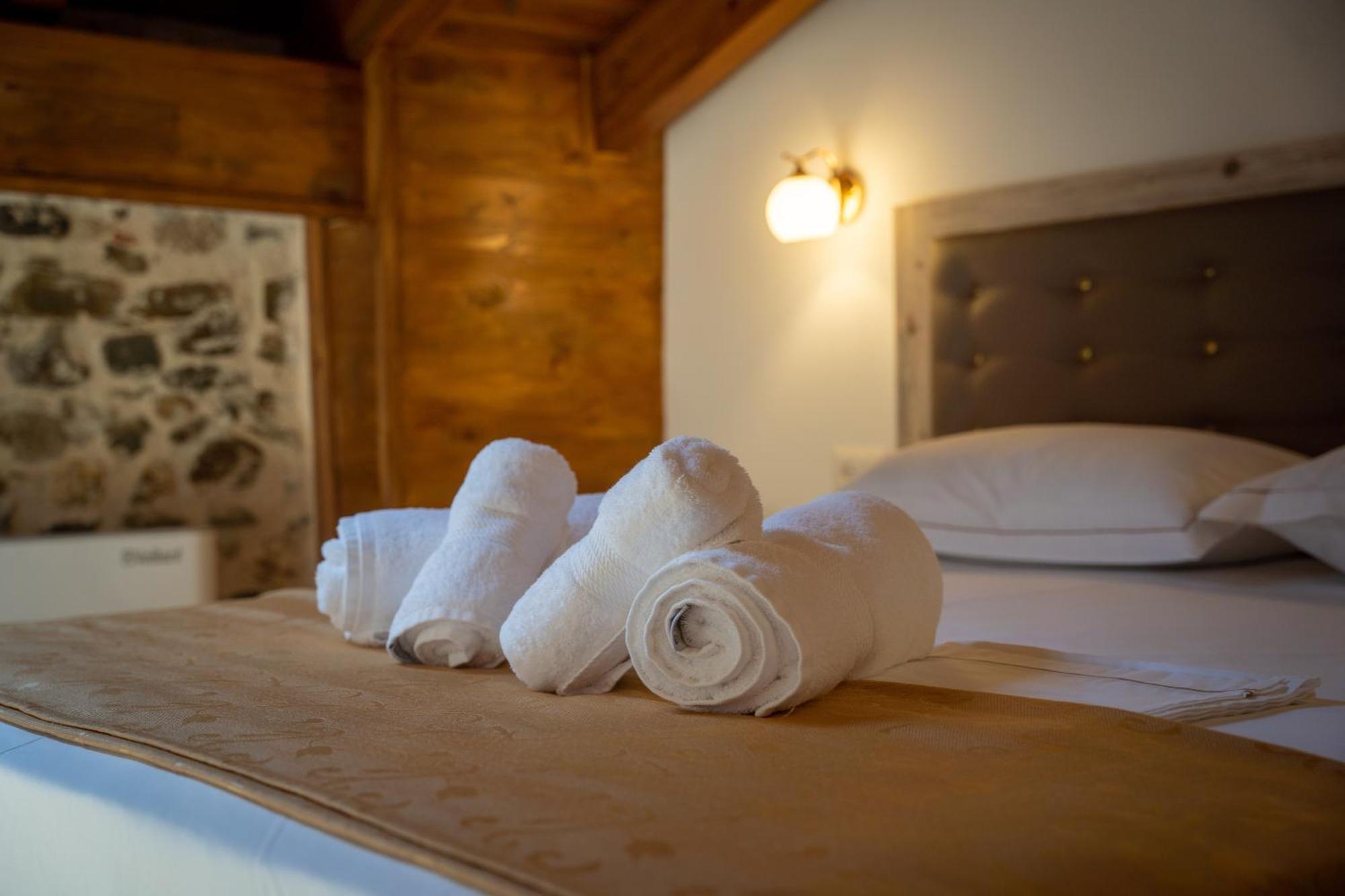 Hotel Kapllani Berat Szoba fotó
